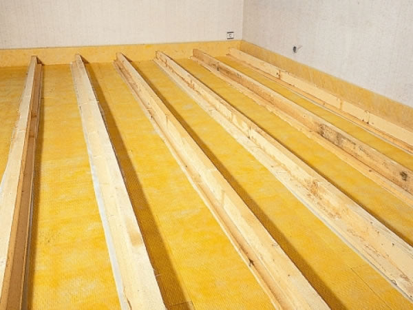 Isover TDPT λ 0,033 izolační fasádní desky tepelná izolace plovoucích podlah_montáž