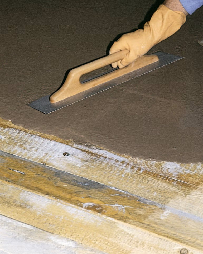 MAPEI Fiberplan samonivelační cementová malta pro vyrovnání podlah aplikace