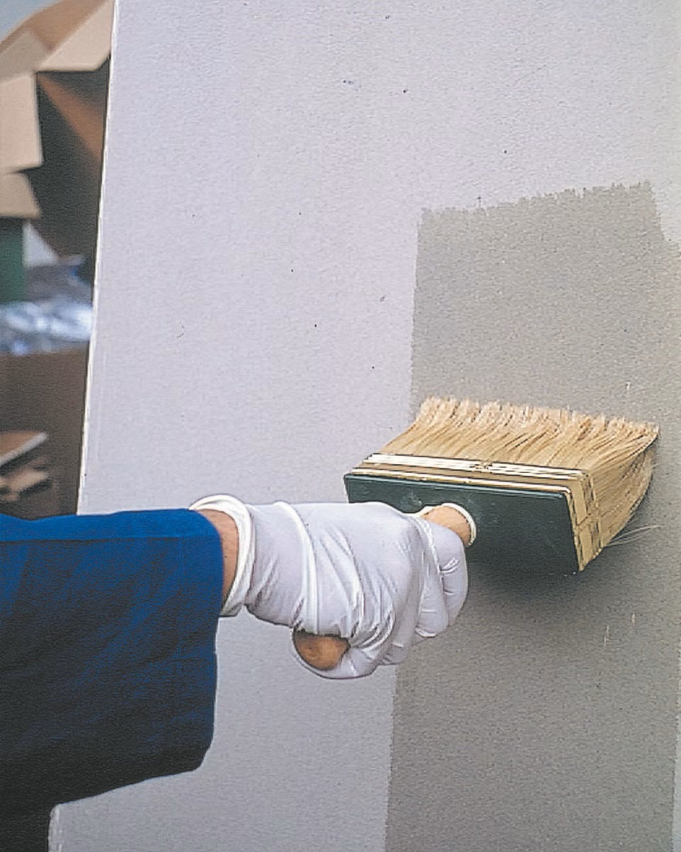 MAPEI Silancolor Primer základní silikonový nátěr pro ošetření povrchů aplikace