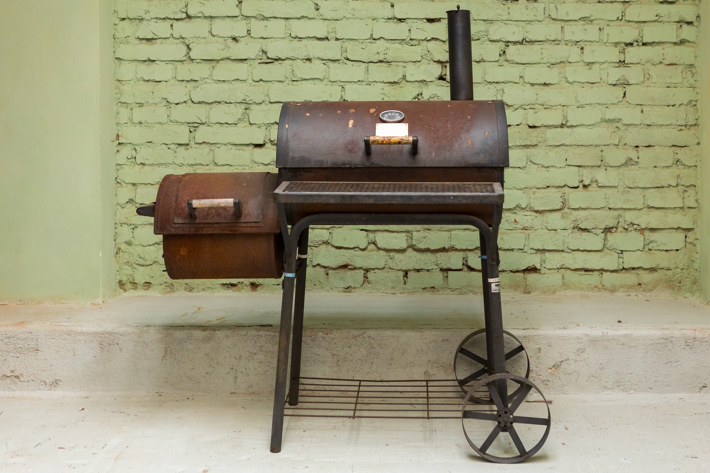 PRIMALEX Syntetická žáruvzdorná kovářská barva na kov_aplikace1