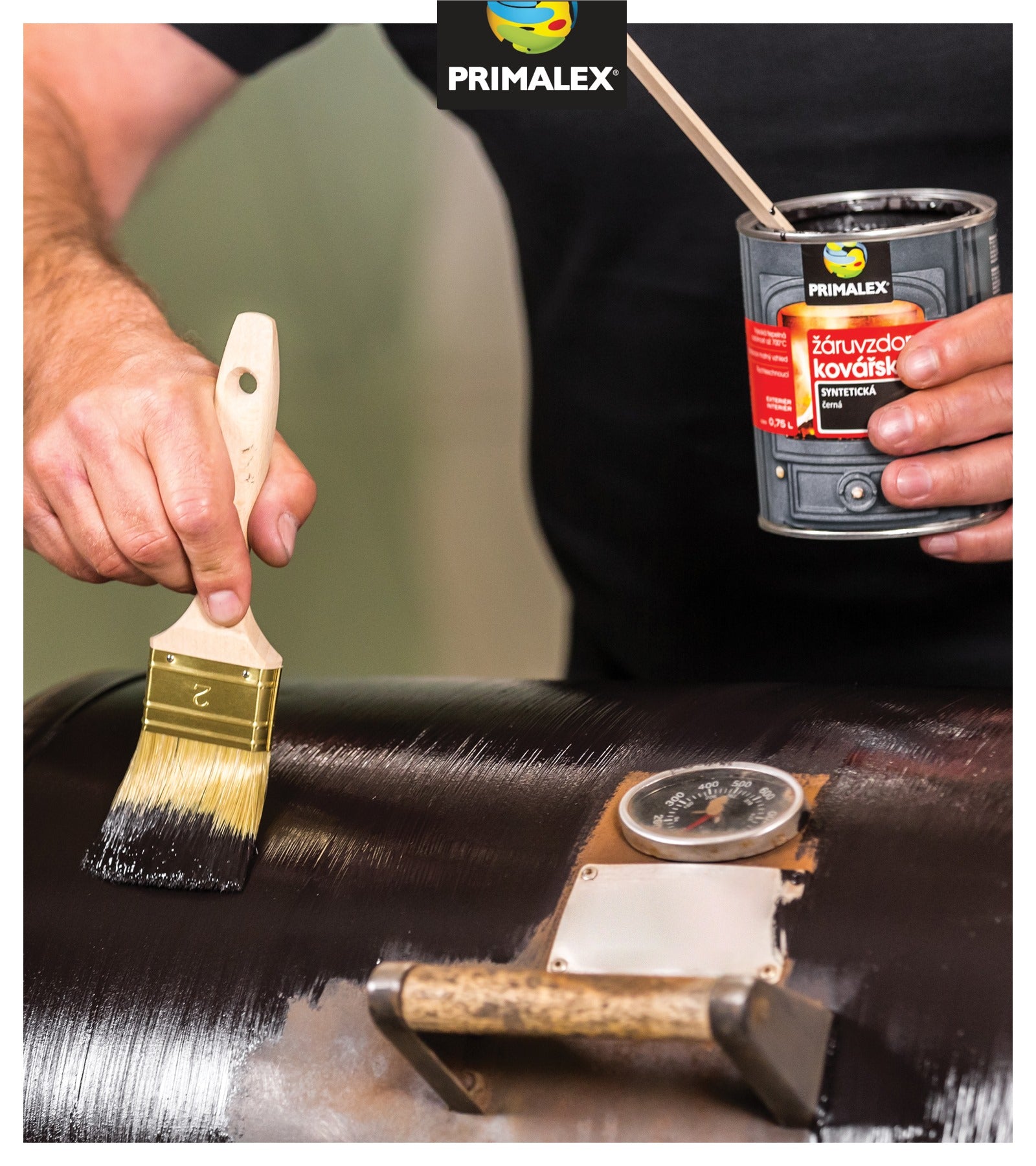 PRIMALEX Syntetická žáruvzdorná kovářská barva na kov _aplikace před a po