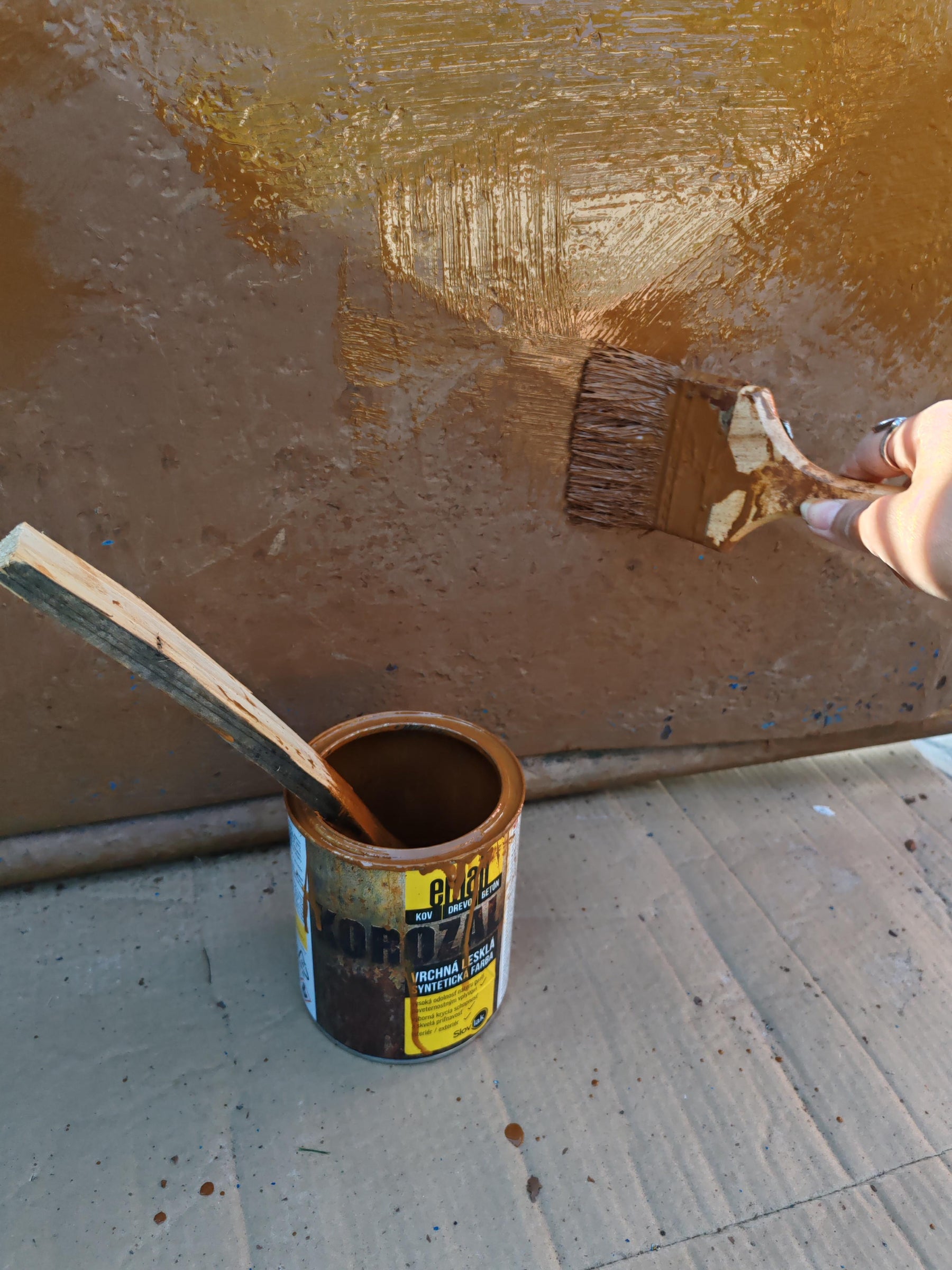 SLovlak EMAIL KOROZAL natíraní brány