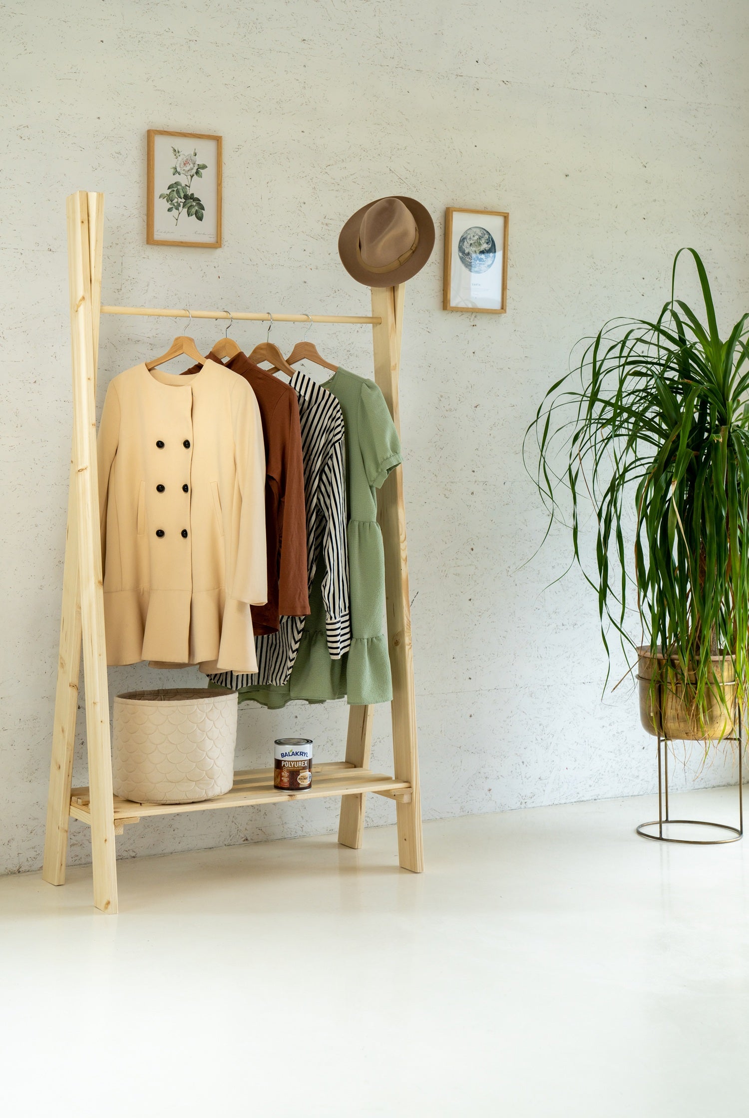 BALAKRYL POLYUREX bezbarvý polyuretanový podlahový lak na dřevo interiér_ukázka3