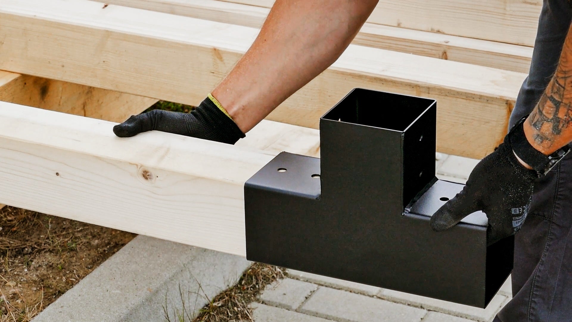 DOMAX GPT spojka čtvercového nosníku montáž