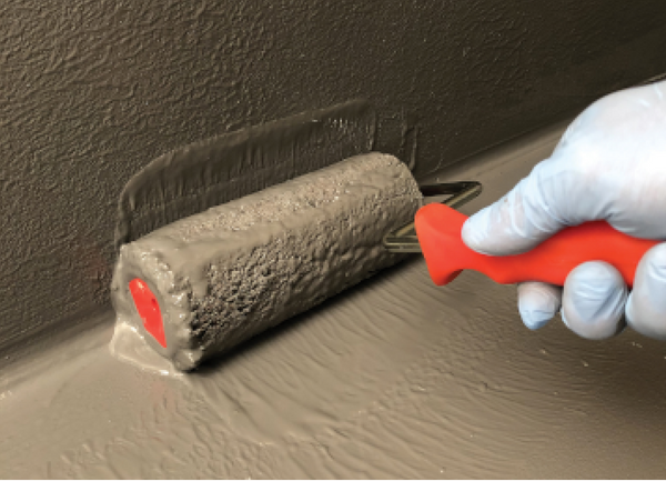 MAPEI Additix P tixotropní přísada do polyuretanové hydroizolace Purtop Easy aplikace