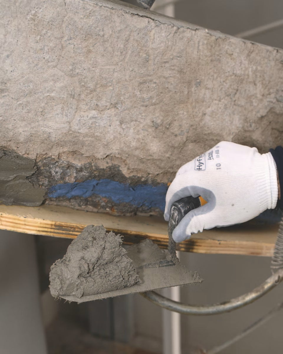 MAPEI Mapegrout 430 malta pro opravu betonových konstrukcí