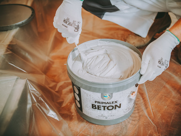 PRIMALEX BETON EFEKT báze Z vnitřní betonová stěrka na zeď_ukázka1